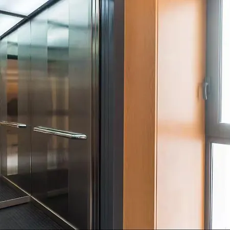 Apartment Cool In Location *